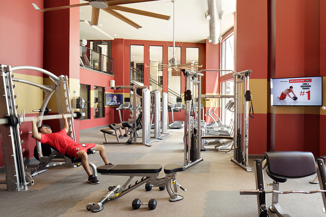 multifamily-fitness-center-interior-design-trends-24-hour-access