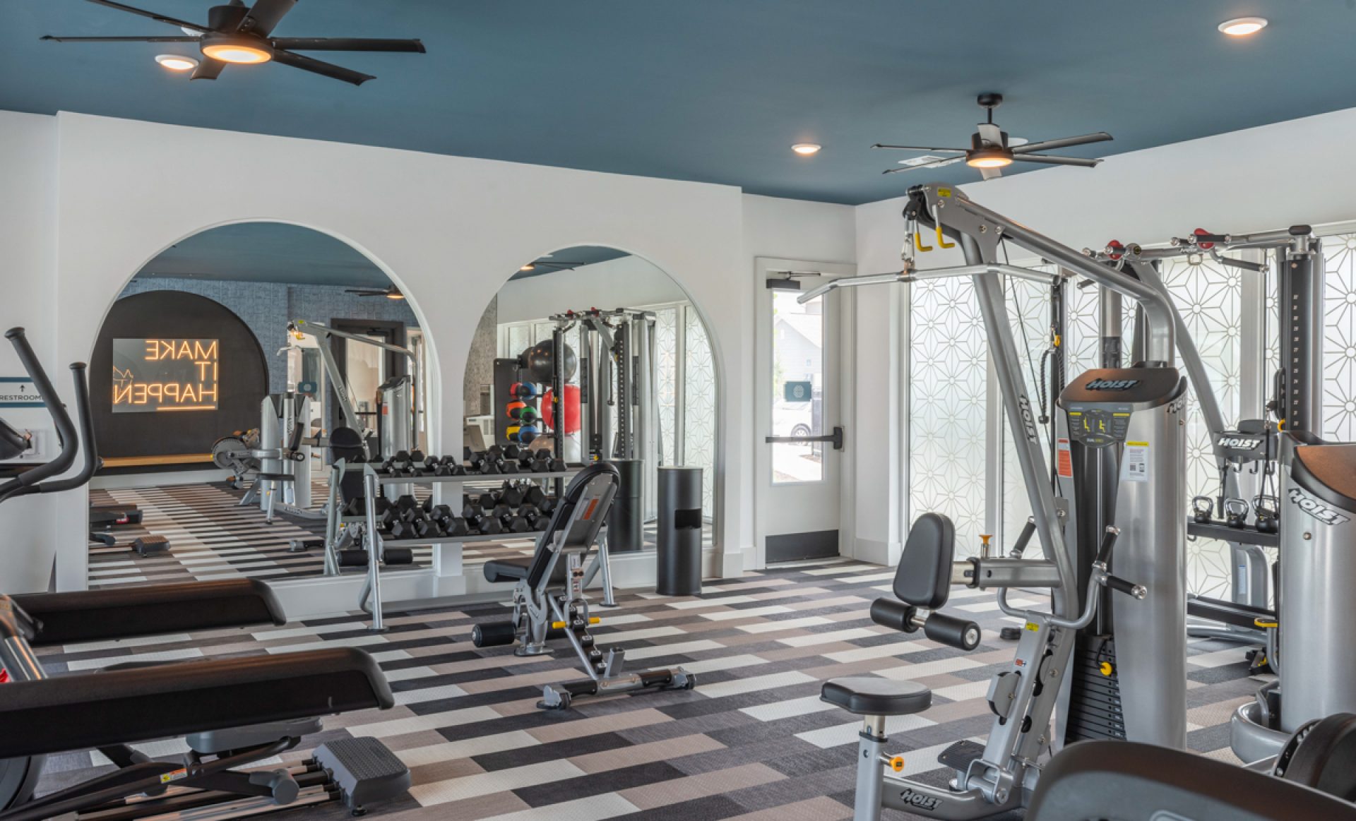 8   Wildwood   Fitness w Mirror Wall